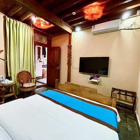 Juxian Boutique Homestay ลี่เจียง ภายนอก รูปภาพ