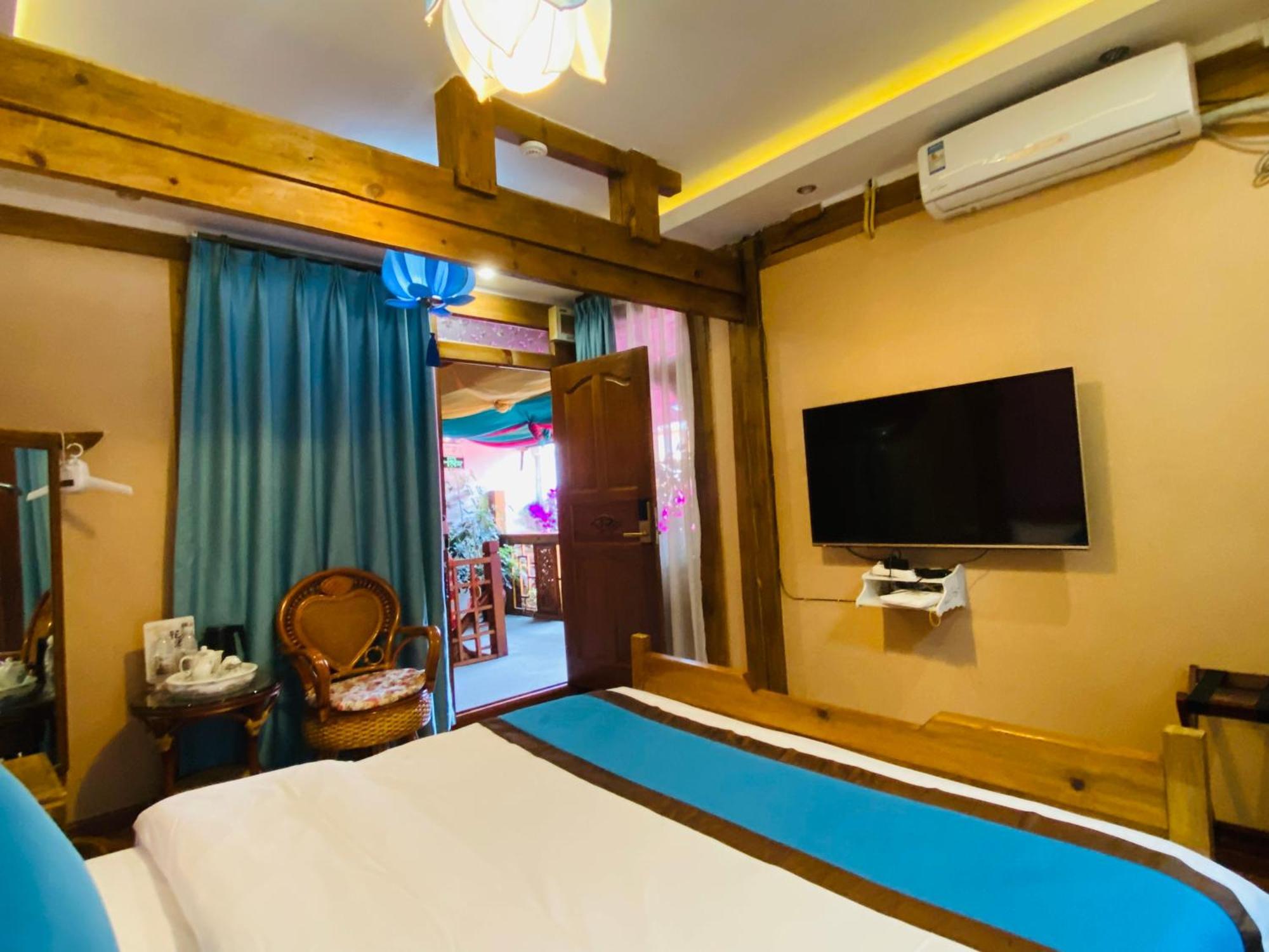 Juxian Boutique Homestay ลี่เจียง ภายนอก รูปภาพ